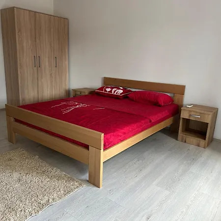 Apartmán Pakos 2 *